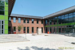 Innenhof Gemeischaftsschulgebäude