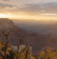 Sonnenuntergang über dem Grand Canyon Sonnenuntergang über dem Grand Canyon